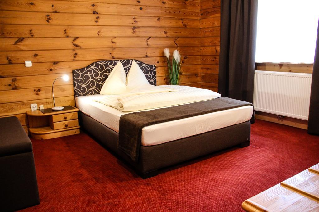 Mantscha Hotel & Tennis Riederhof מראה חיצוני תמונה